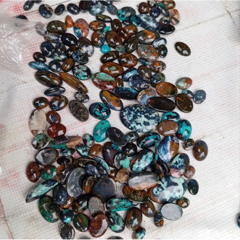 Batu akik Bacan / Batu Bacan / Batu Cincin Bacan / Batu asli / Batu akik