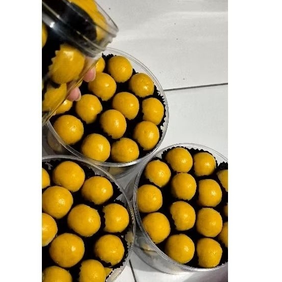 

Nastar lumer premium selai nanas kue kering lebaran hampers lebaran