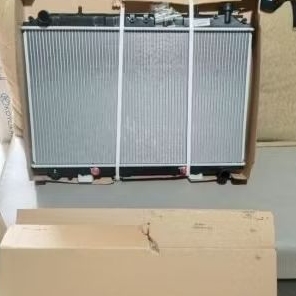 Radiator Nissan Serena C23