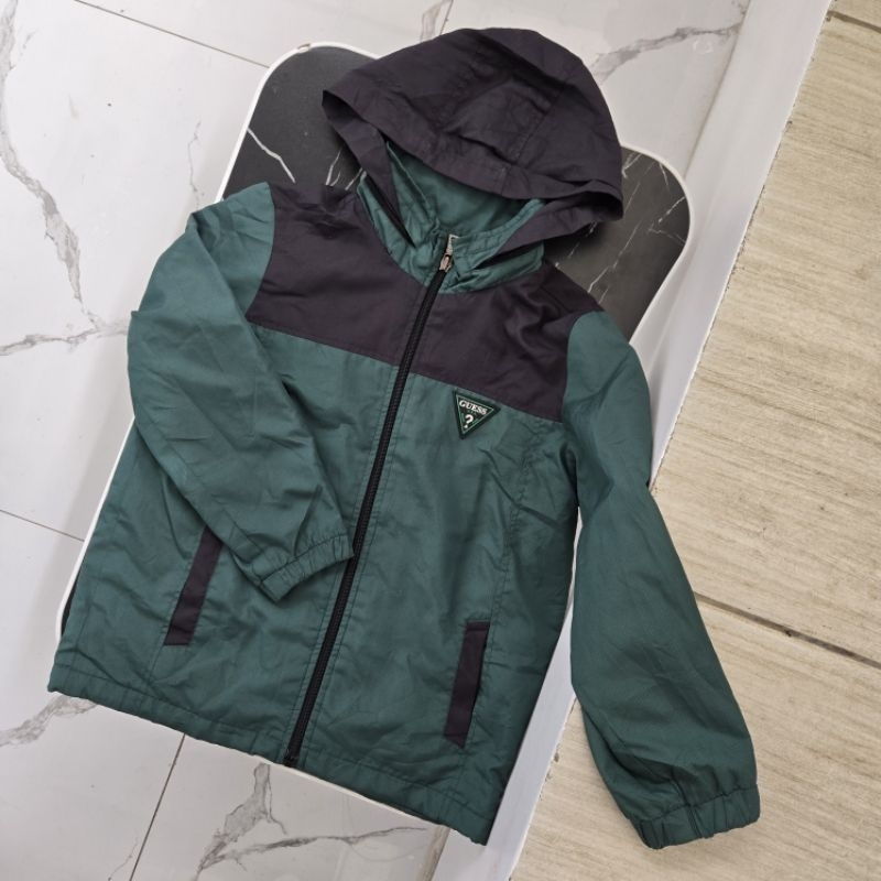 preloved jaket hoodie anak guess 5-6 tahun