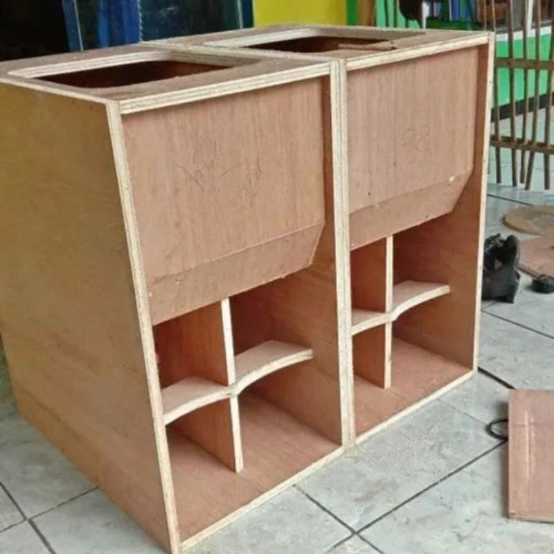 BOX SPEAKER 15INCHI MODEL SUPALI - TEBAL 18MM