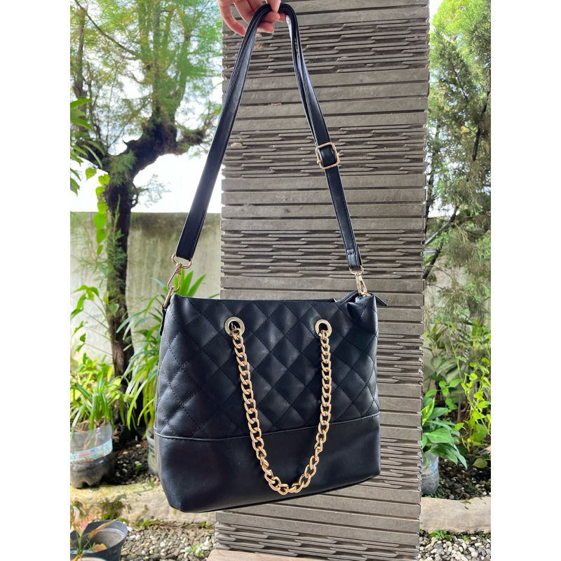 Fladeo bag BAG QUILTED BLACK