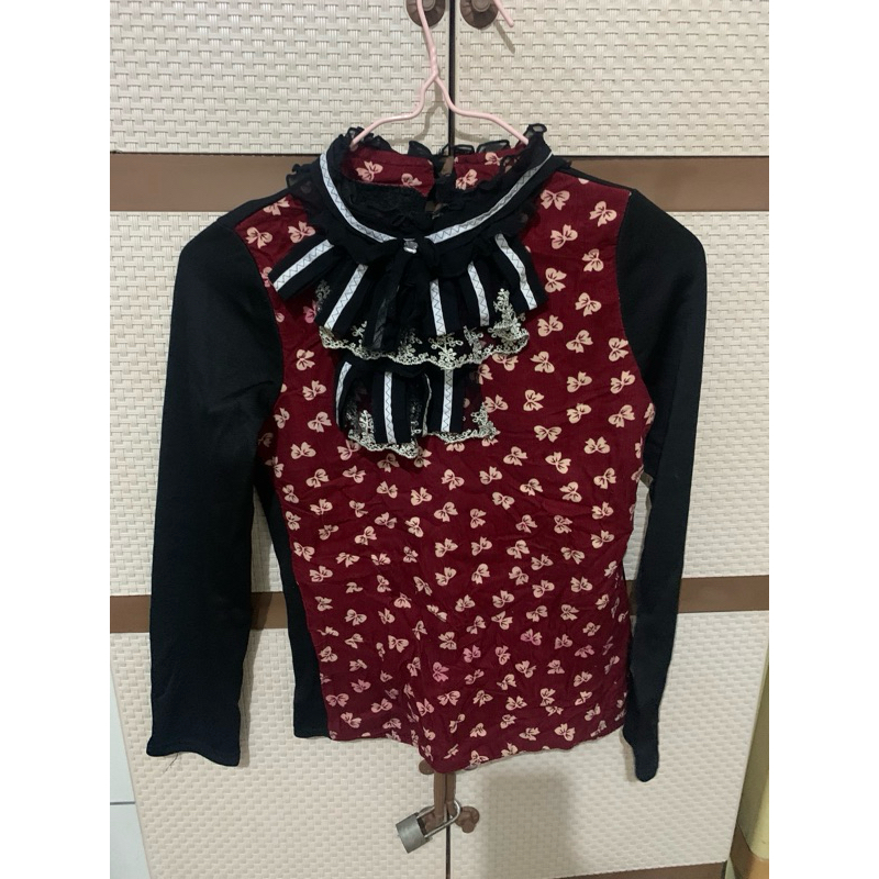 Preloved Atasan Wanita