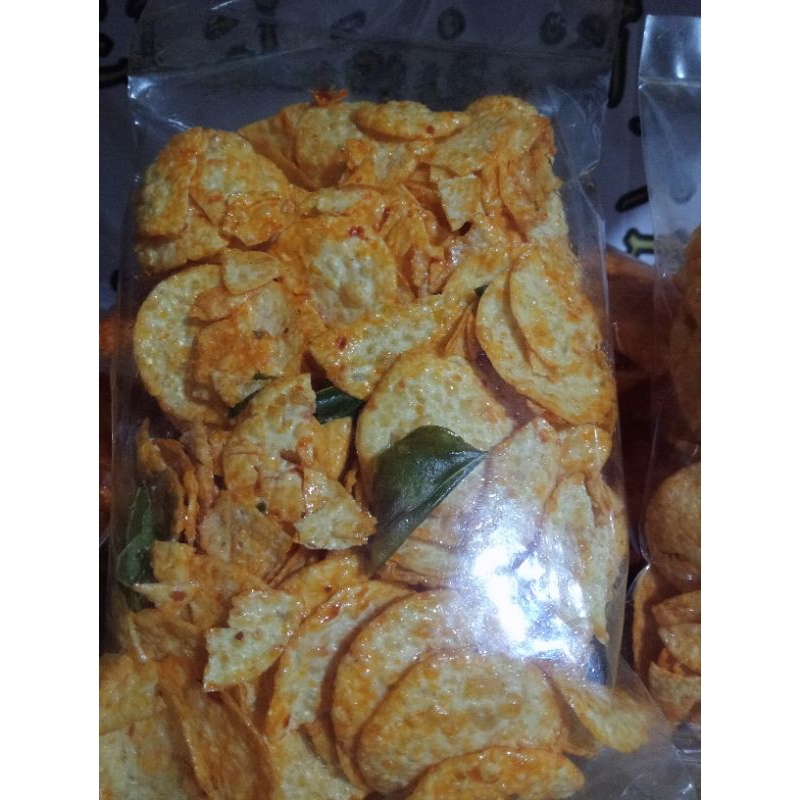 

500 gr Emping/Opak singkong rasa balado & rujak lengket