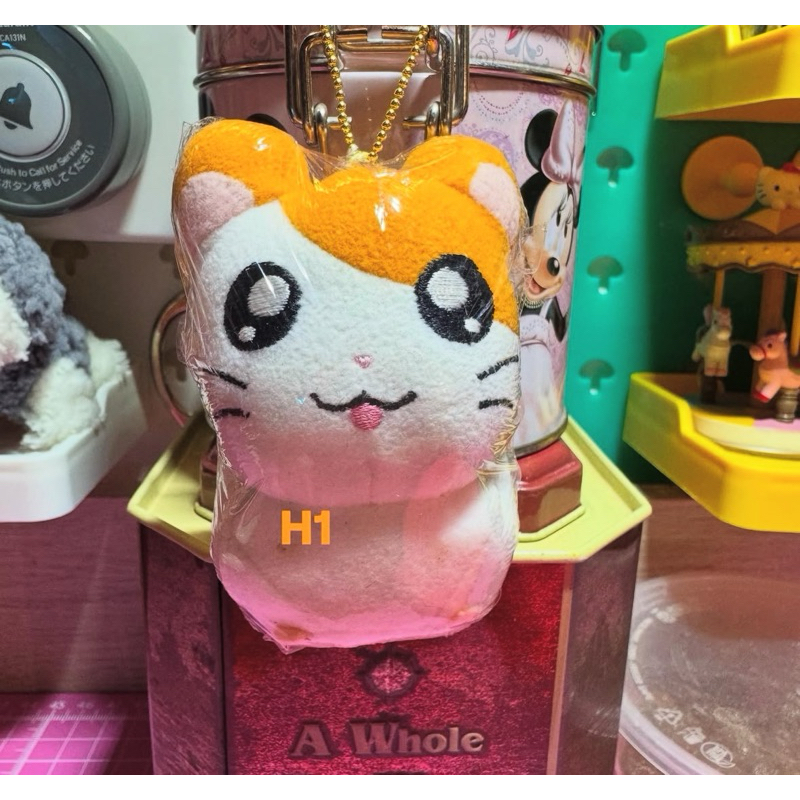 Gantungan boneka plushie hello kitty hamtaro finger puppet
