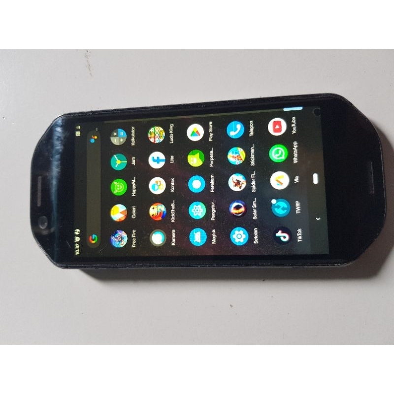 LCD RATEL CELL ORIGINAL CABUTAN NORMAL MINUS DIKIT ADA TITIK HITAM SESUAI PIC