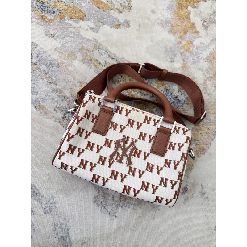 JUAL Tas Second Ori MLB Yanke*s Color Brown