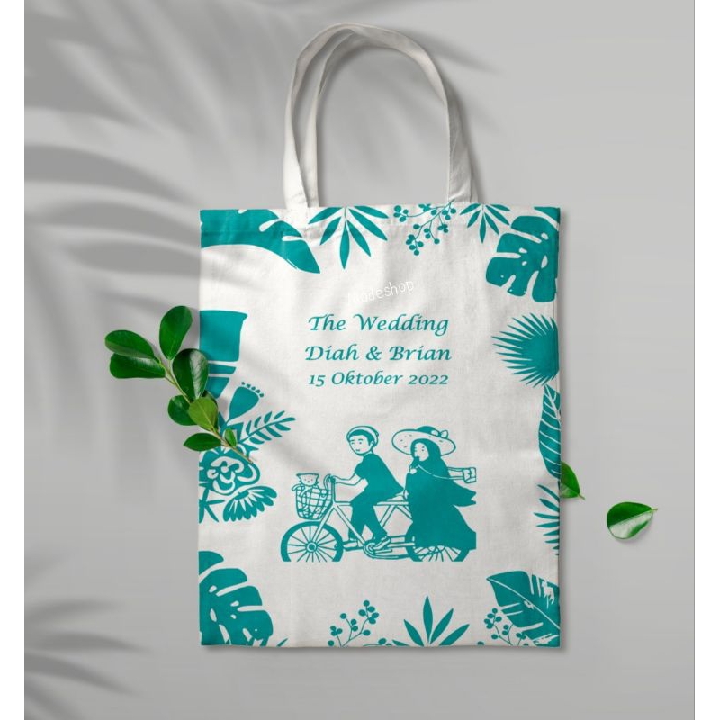 

Tas Tote Bag Blacu Souvenir Pernikahan Custom desain murah