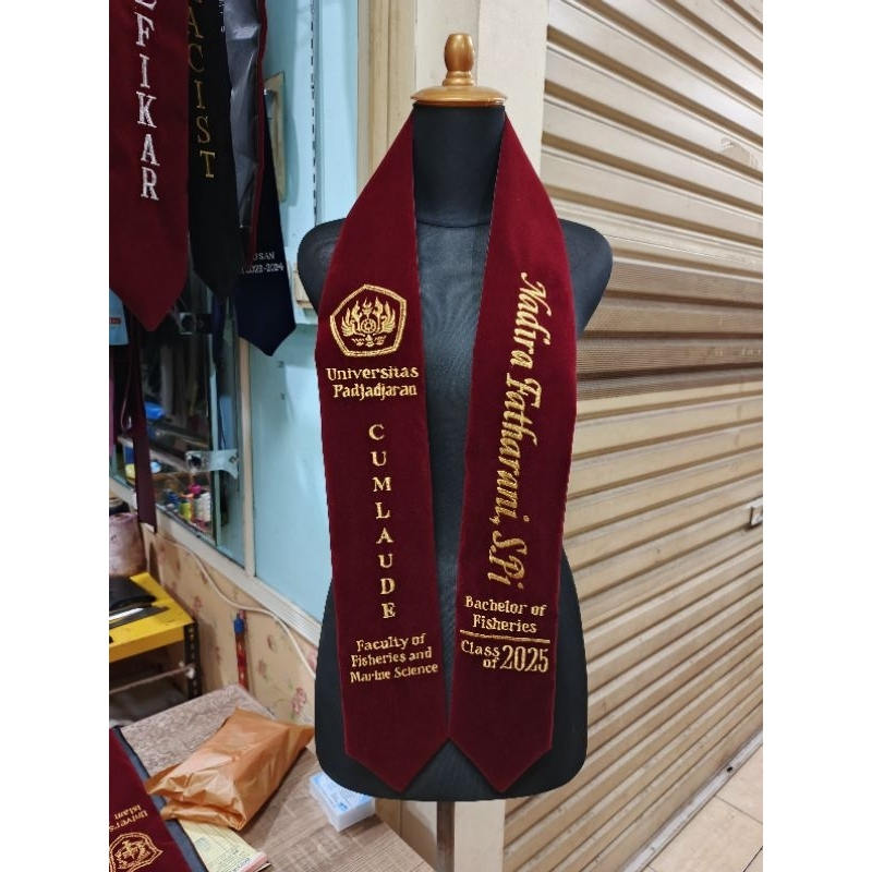 (1 hari jadi)Custom Selempang kalung/ Selempang Wisuda Leher Bordir Custom / Selempang wisuda Cumlau