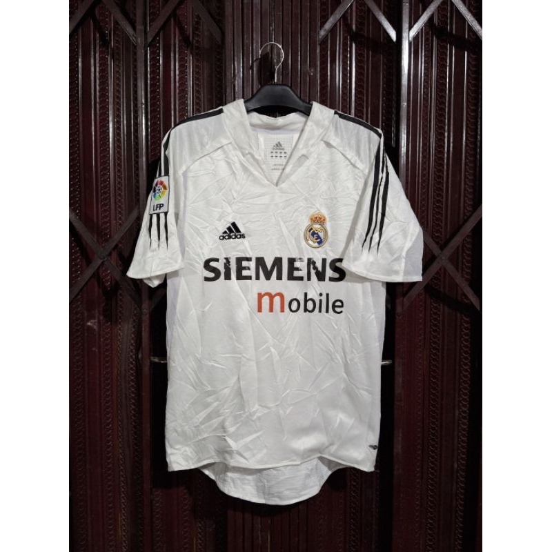 Jersey Real Madrid 2004/05 home player issue