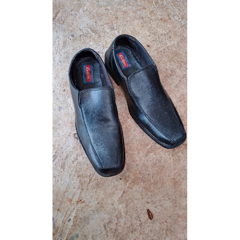 preloved sepatu pria branded