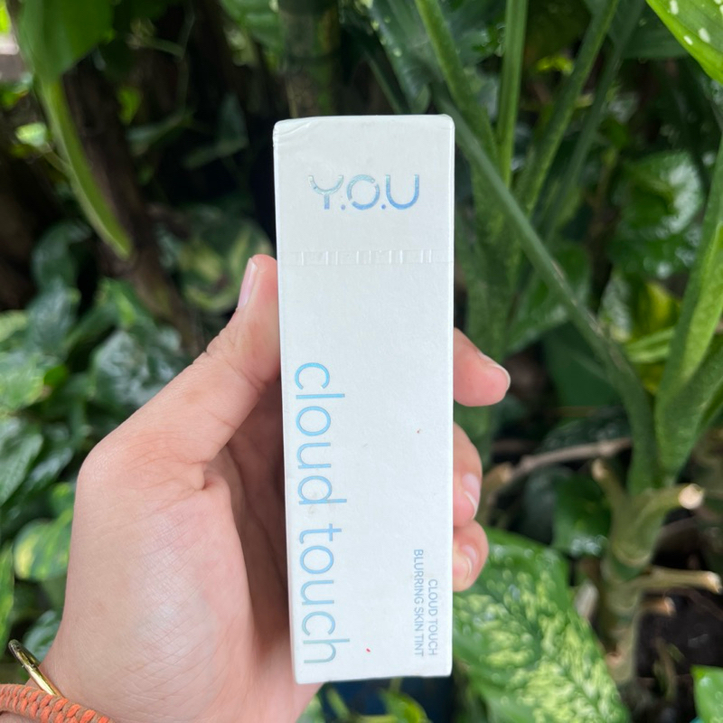 YOU Cloud Touch Blurring Skin Tint Liquid Foundation N504 Rose Vanilla 20ml