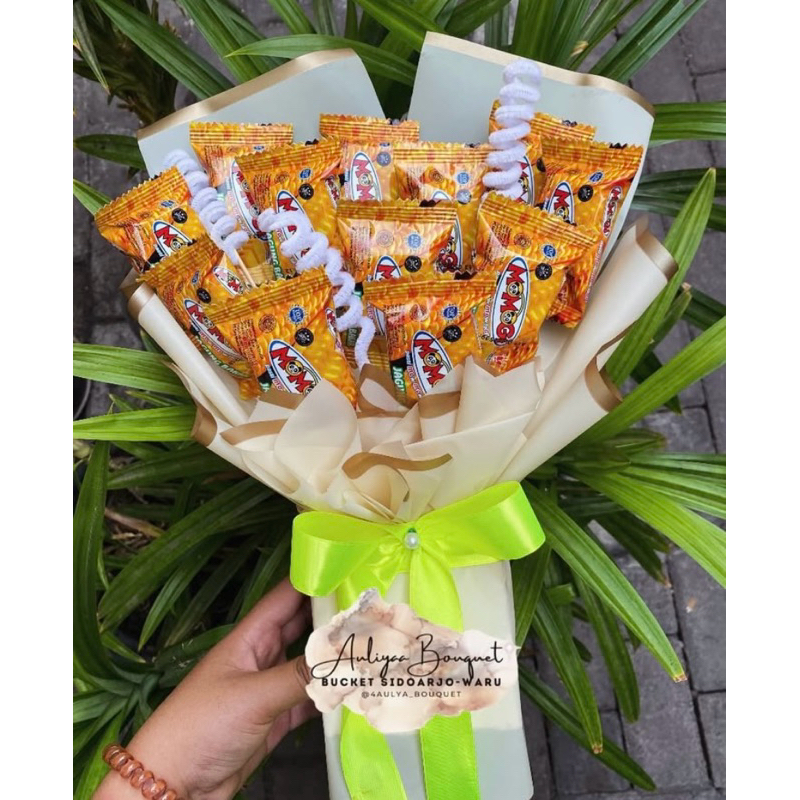 

BUCKET MINI MOMOGI / BUCKET SNACK / BUCKET MOMOGI / BUCKET WARU-SIDOARJO / AULYA BOUQUET