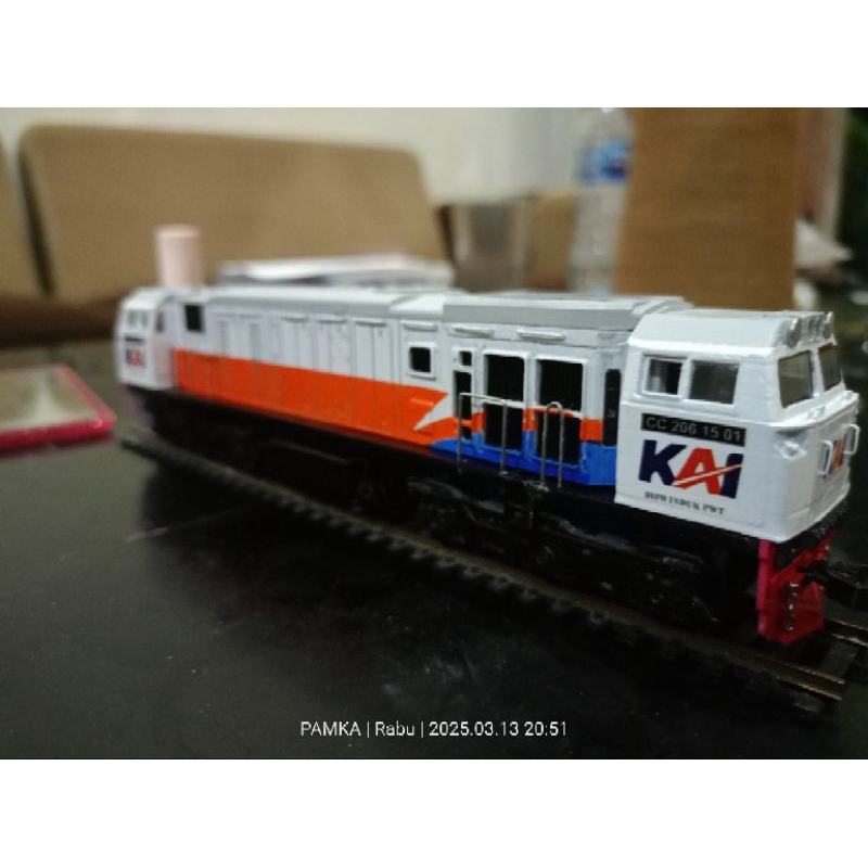 Lokomotif Analog DC CC 206