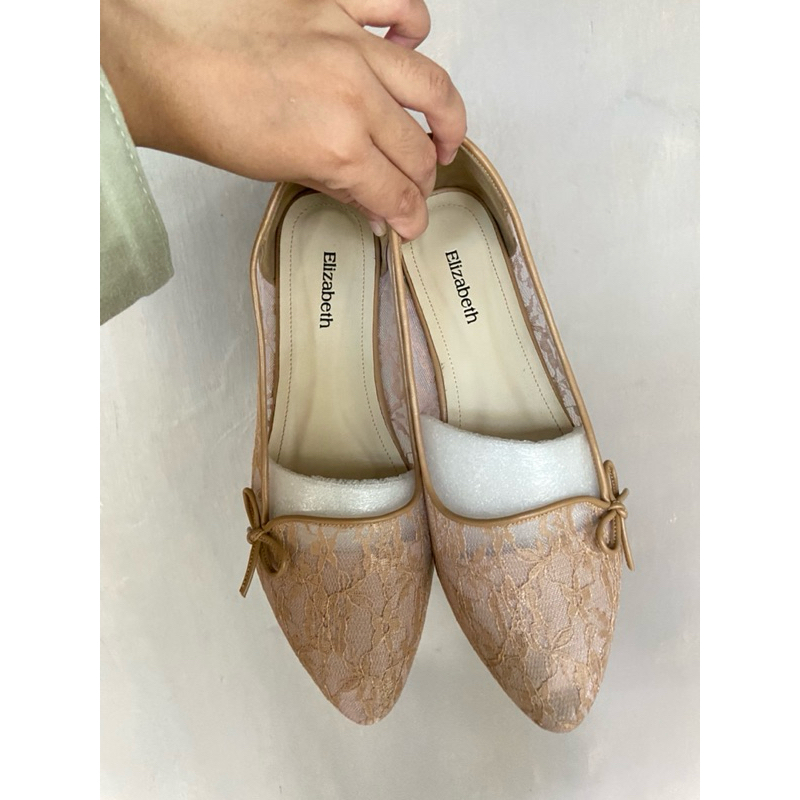 PRELOVED Flat Shoes Elizabeth Coklat (size 39)