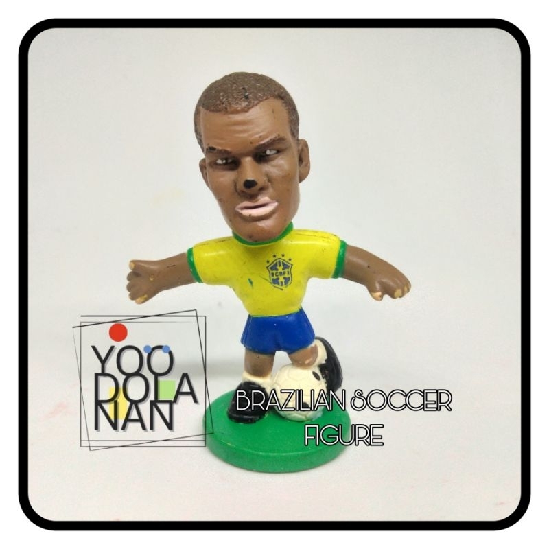 BRAZILIAN FOOTBALL FIGURE PEMAIN BOLA