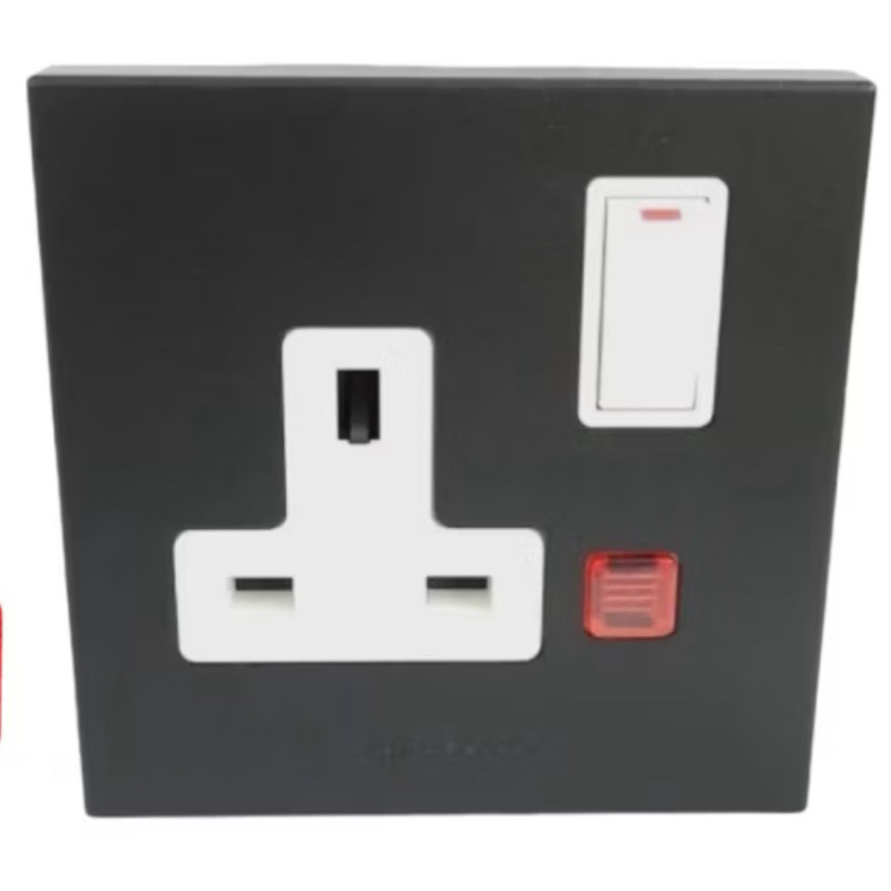 Panasonic Stop Kontak AC Hitam WBSJ1214B