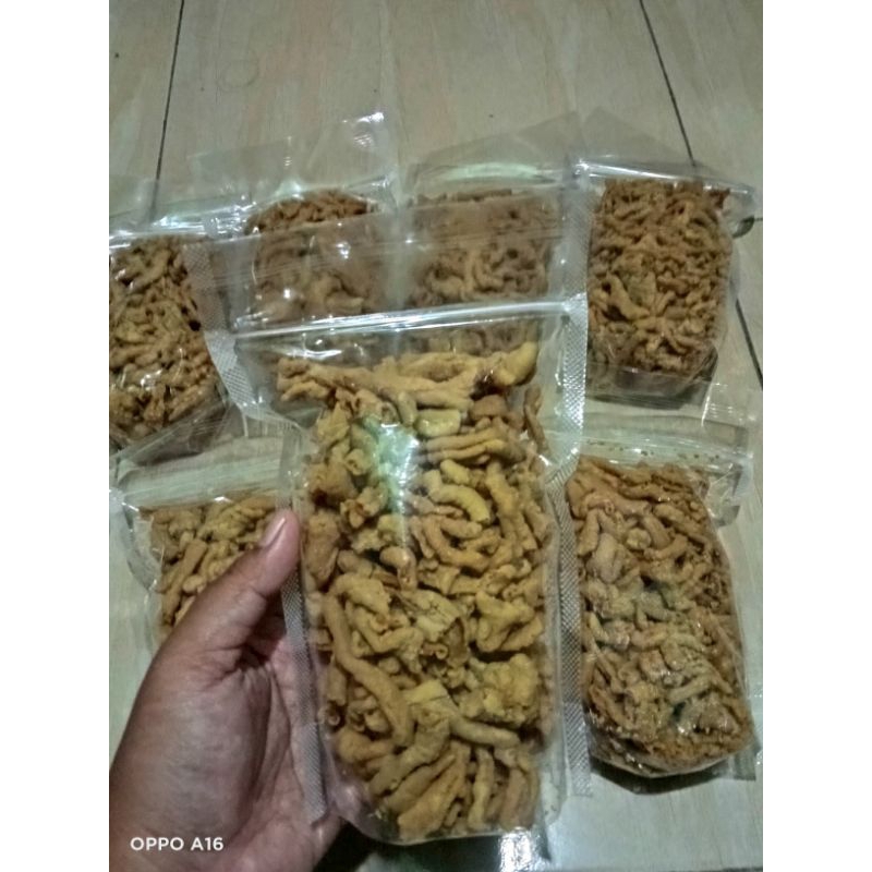 

kripik usus