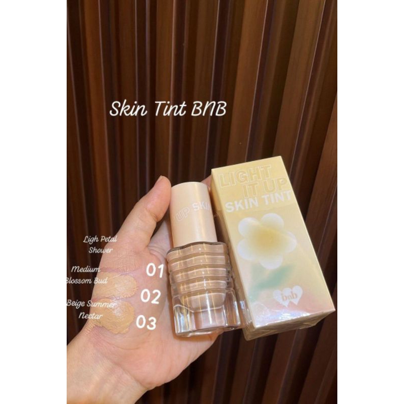 SKIN TINT BNB FREE APLIKATOR