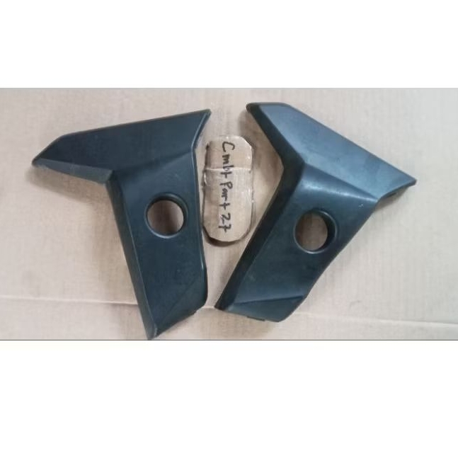 guard pivot L tutup footstep belakang revo lama supra x 125 kiri original
