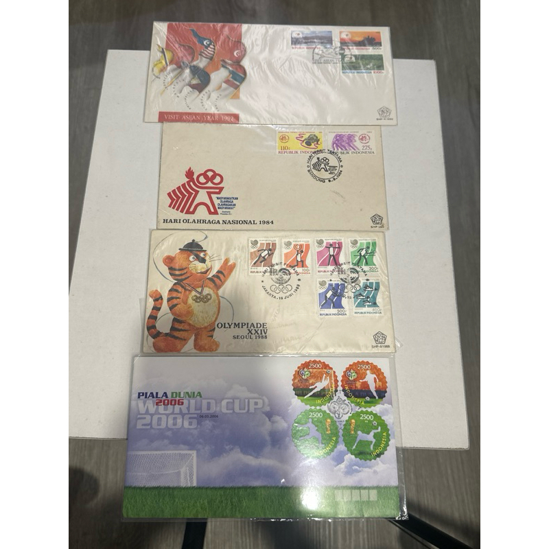 

Perangko Filateli Visit Asean Year 1992 ASIAN GAMES 1962 Hari Olahraga Nasional 1984 Olympiade XXIV Seoul 1988 Piala Dunia World Cup 2006 SHP