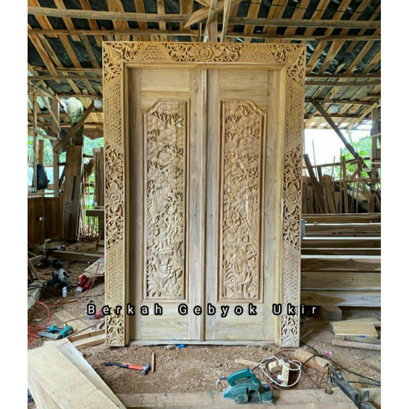 pintu gebyok minimalis/pintu ukir relif ramayana ful kayu jati
