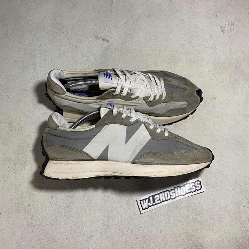 New Balance 327 Original second size 44