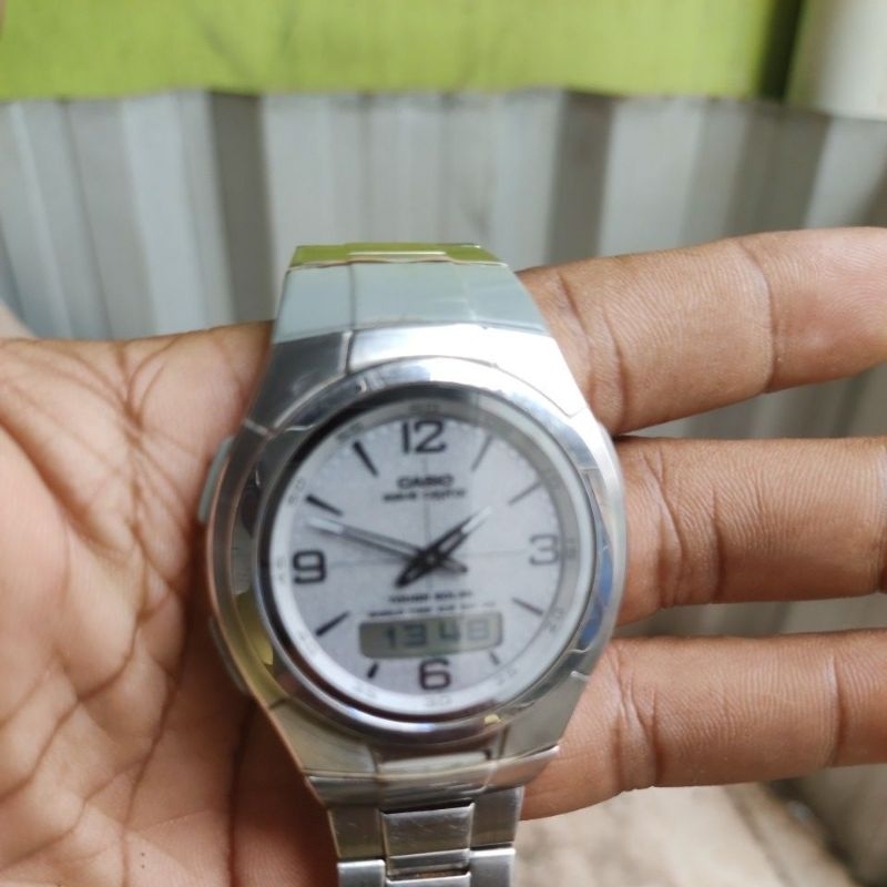 casio waveceptor wvh100j though solar