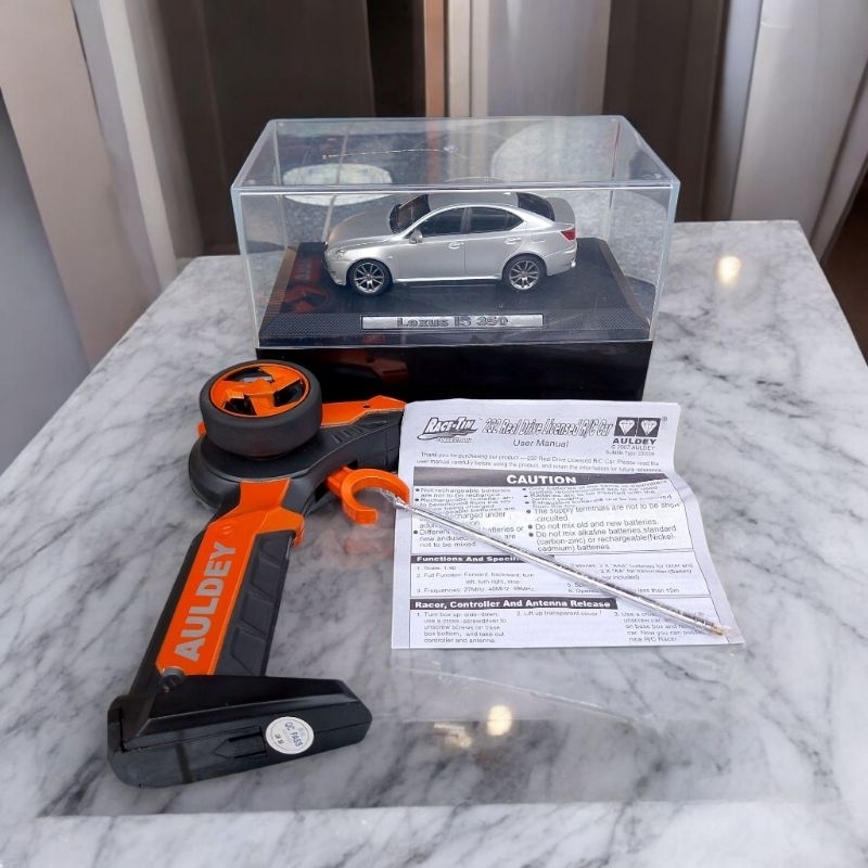 RC mini Auldey Race Tin Lexus IS 350 License skala 1:40