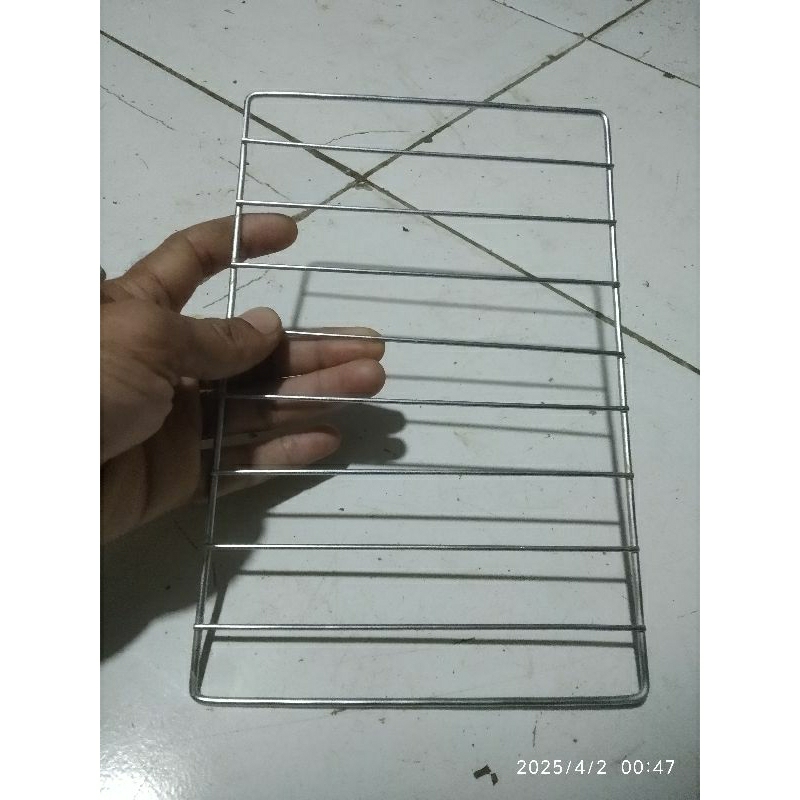 Tray rak jari Oven Tummy 12 liter / rak jaring oven mini kapasitan 12 liter