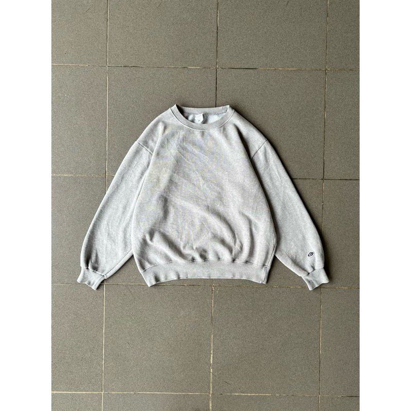 crewneck basic grey acover