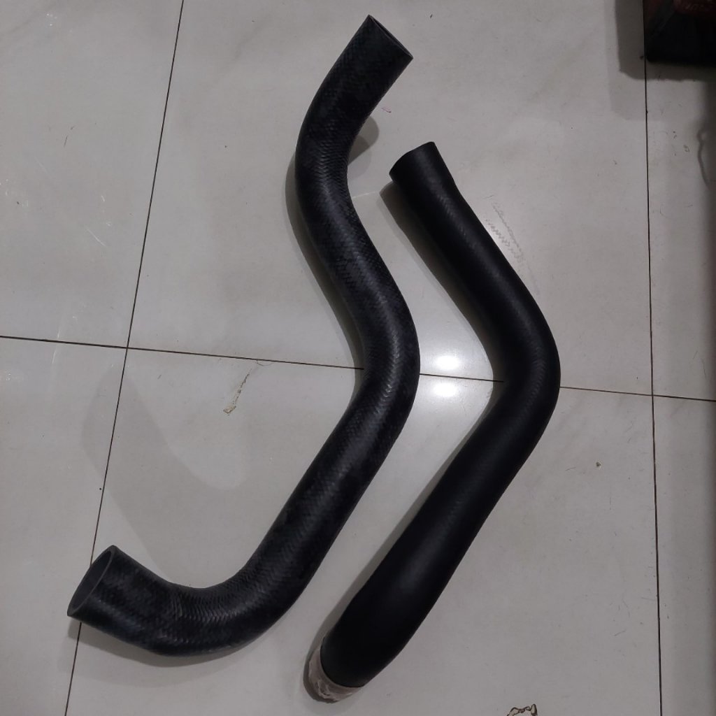 SELANG RADIATOR ATAS PC 200-8 / HOSE RADIATOR UP PC 200-8