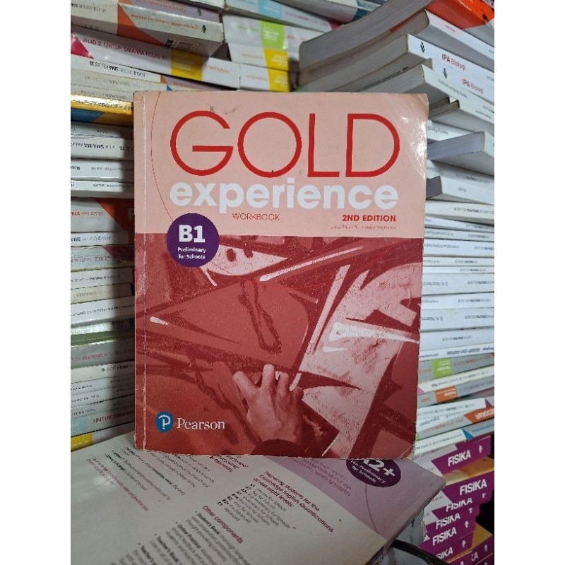 buku gold experience B1 workbook