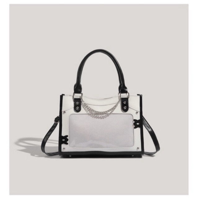 Tas Bahu Wanita Stylish Putih Hitam – Model Jinjing Elegan untuk Hangout & Kuliah