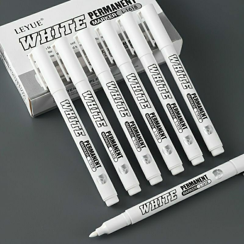

Spidol Paint Marker Snowman / Permanen White