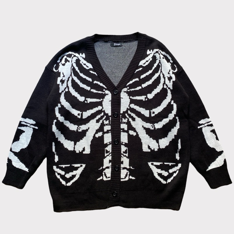 Skull sweater