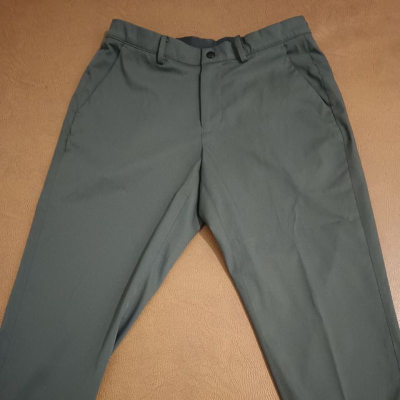 Preloved Celana Formal Pria The Executive