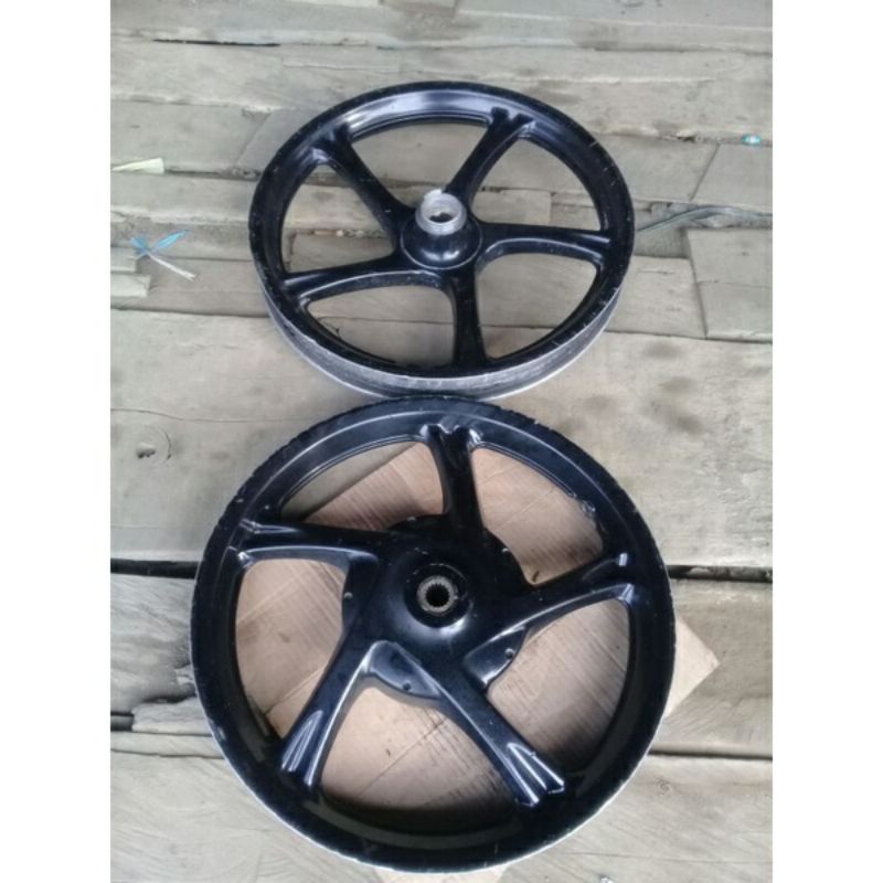 velg depan belakang yamaha mio j copotan ori