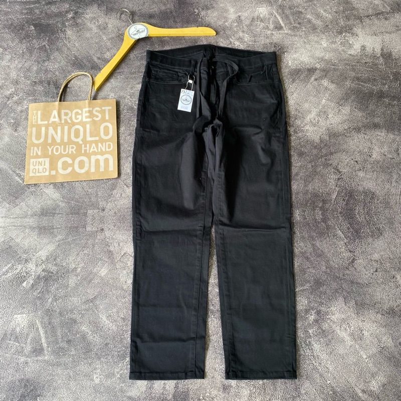 CELANA UNIQLO PINGGANG TALI (kode c792)