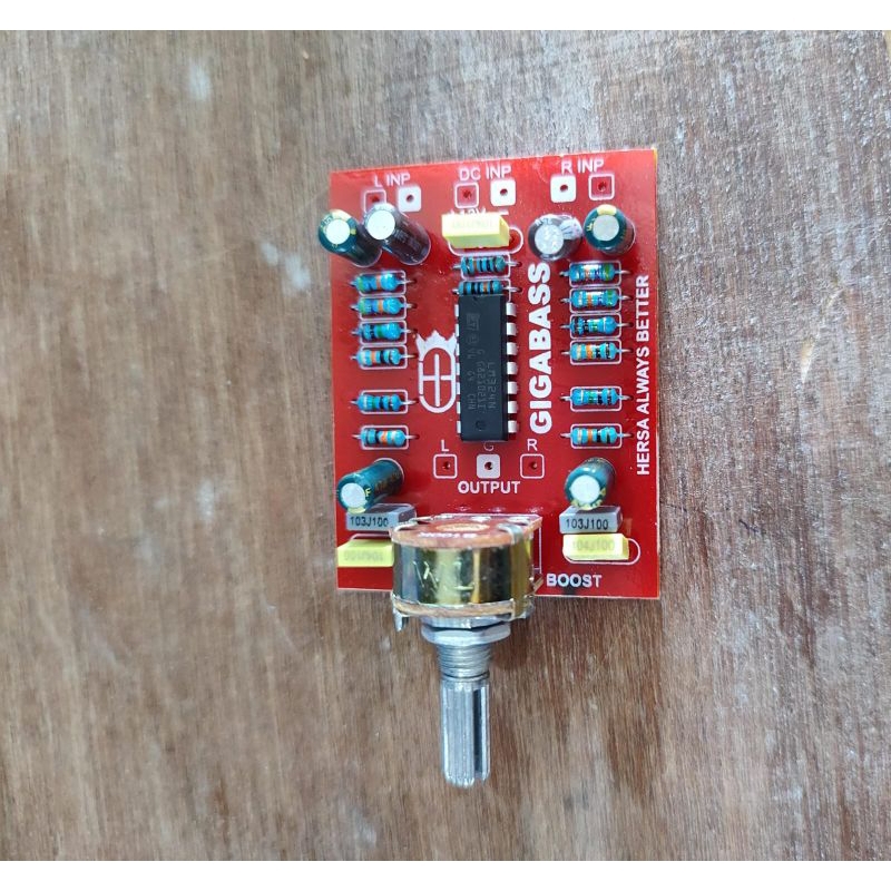 Giga bass penambah bass