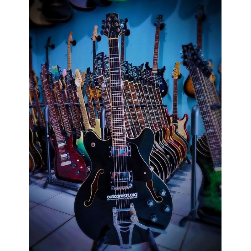 Gitar elektrik peavey jf-1 original ,( gitar langka / legen) hanya satu tknada lgi