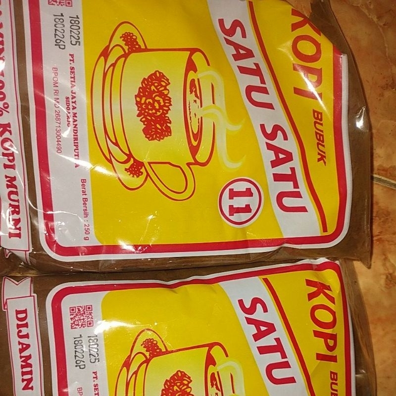 

Kopi bubuk satu-satu 250gr