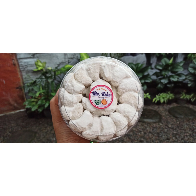 

Kue Putri Salju Premium