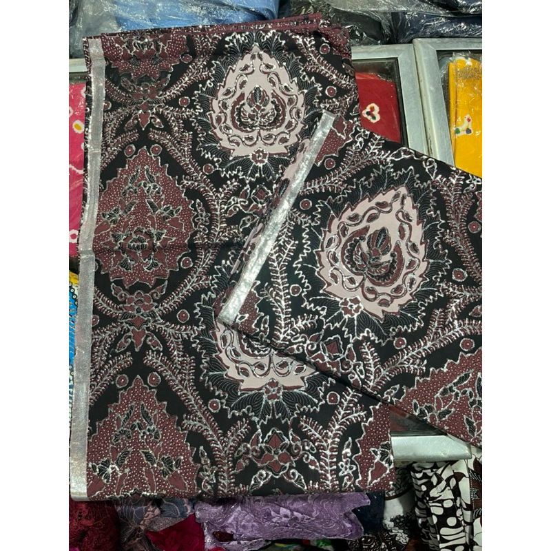 kain prada premium | kain prada manten | kain prada pengantin | jarik prada | jarik pengantin | jari