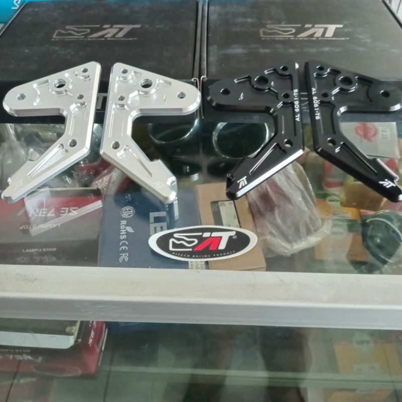 Kupingan lampu ninja ss full cnc merk aitech | kupingan ninja ss full cnc merk aitech