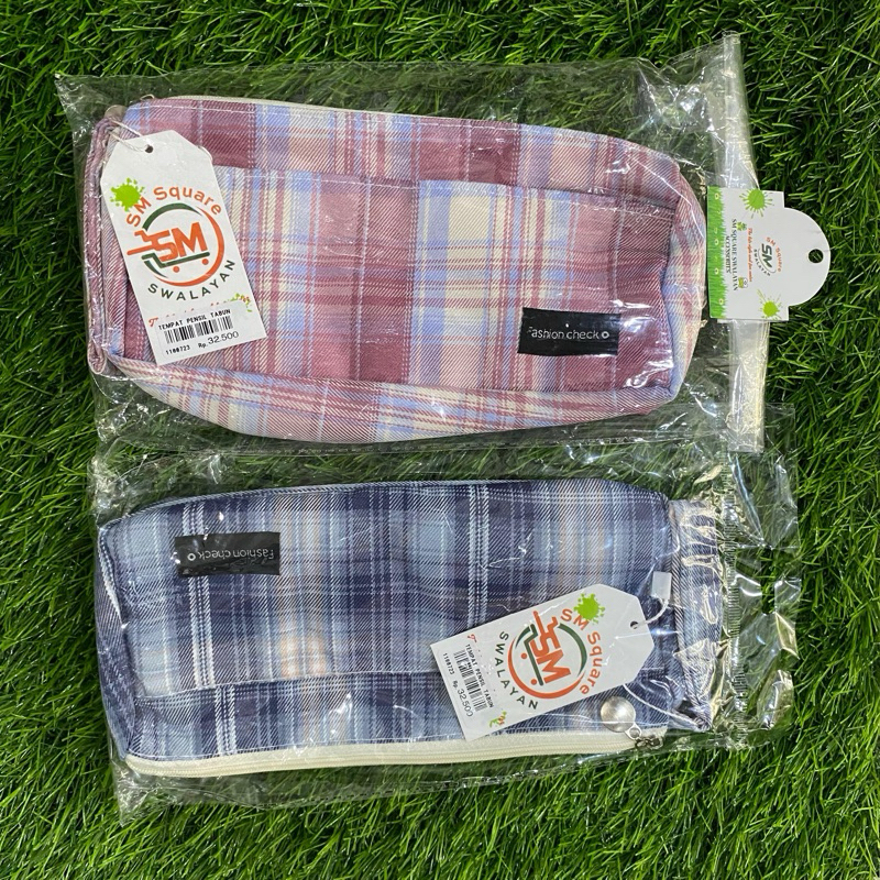 

Wadah Kotak Alat Tulis Kain Terlaris