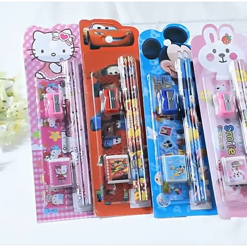 

Set Alat Tulis 5in1
