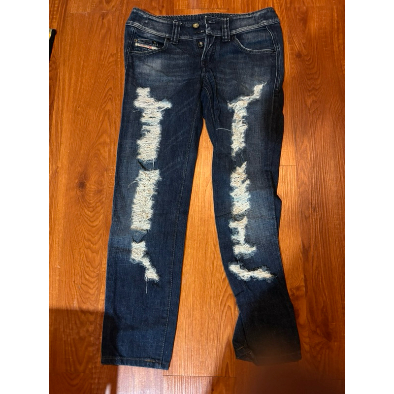 Celana Jeans Wanita Diesel uk 26