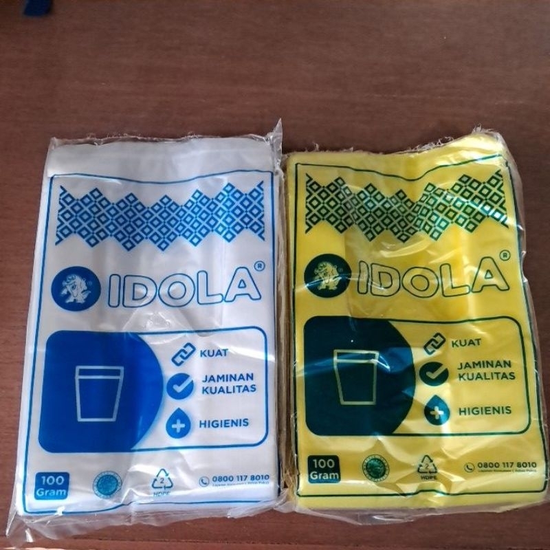 Kresek Idola Bening/Warna Gelas 1