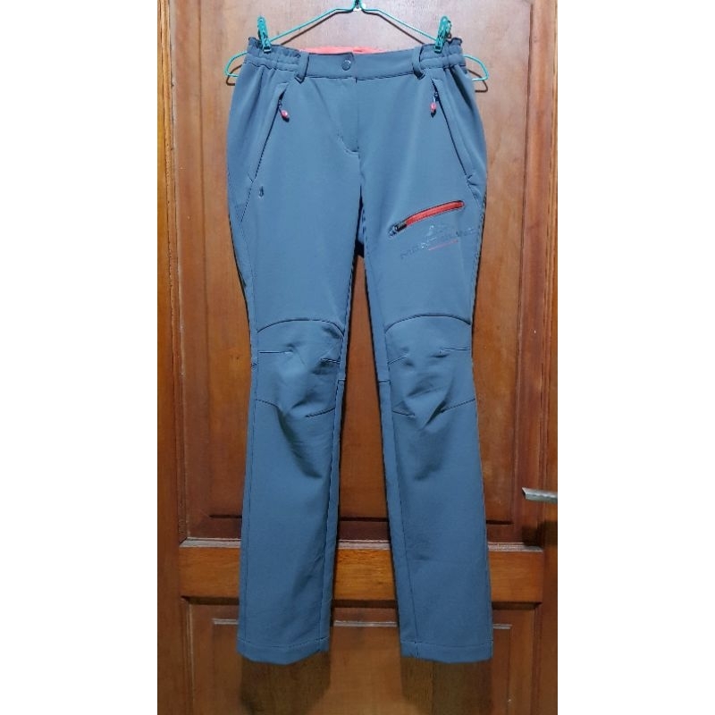 CELANA LAFUMA OUTDOOR ( BNWT )